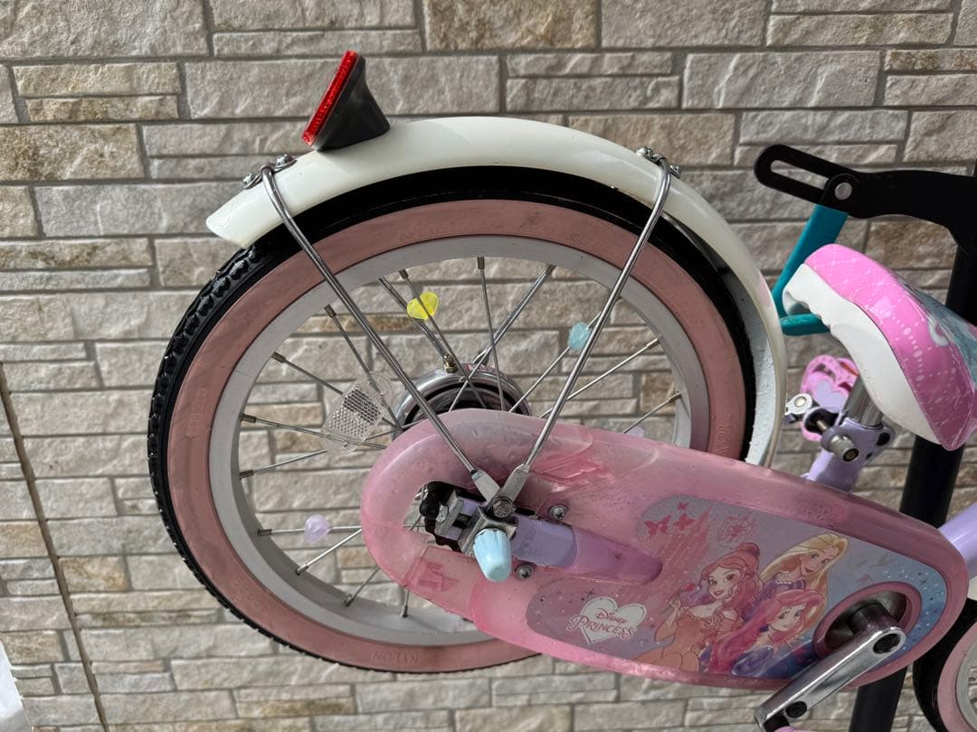 子供用自転車 ピンク 16インチ　補助輪付き