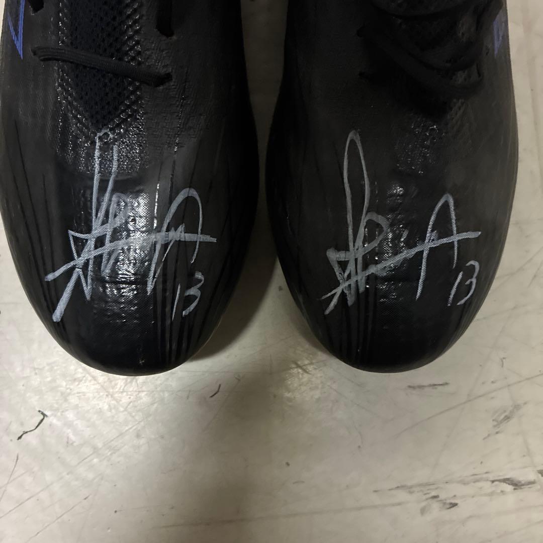 坪井選手サイン入り スパイク エックススピードフロー.1FG