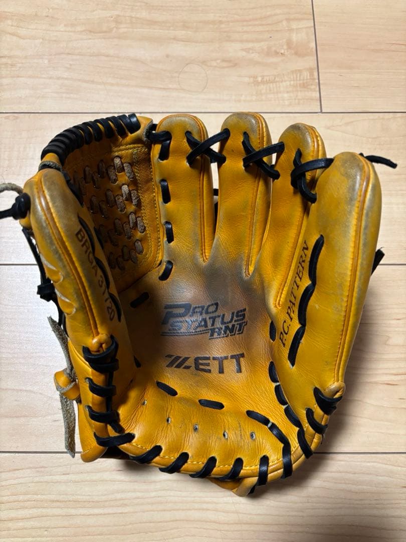 ZETT プロステイタス 軟式　内野