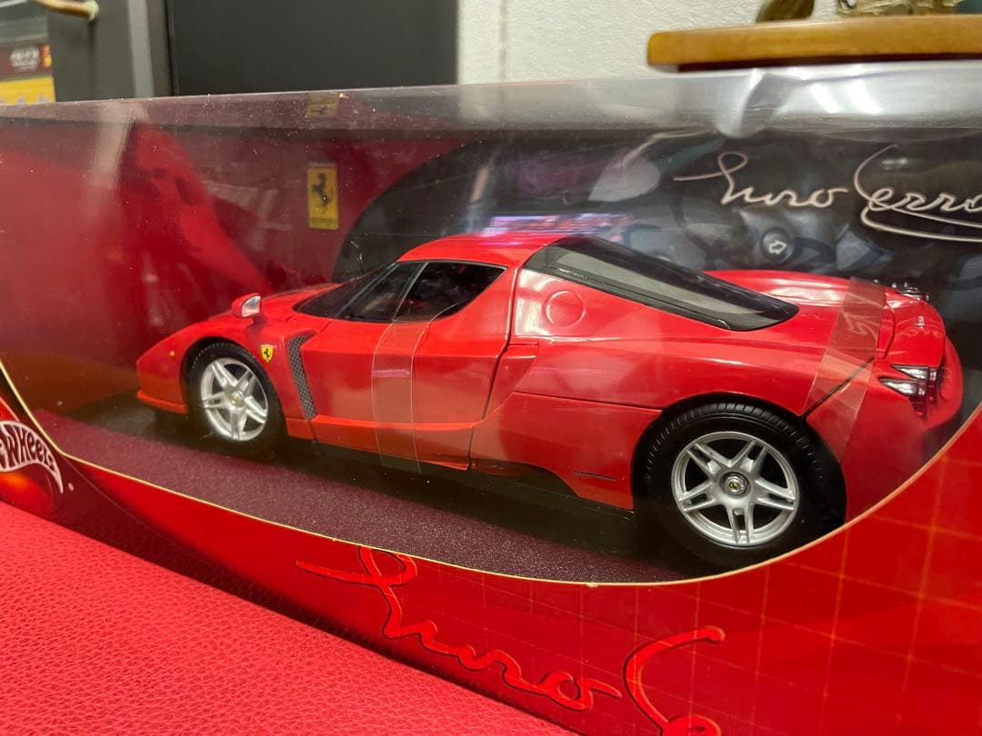 HOT WHEELS   フェラーリ