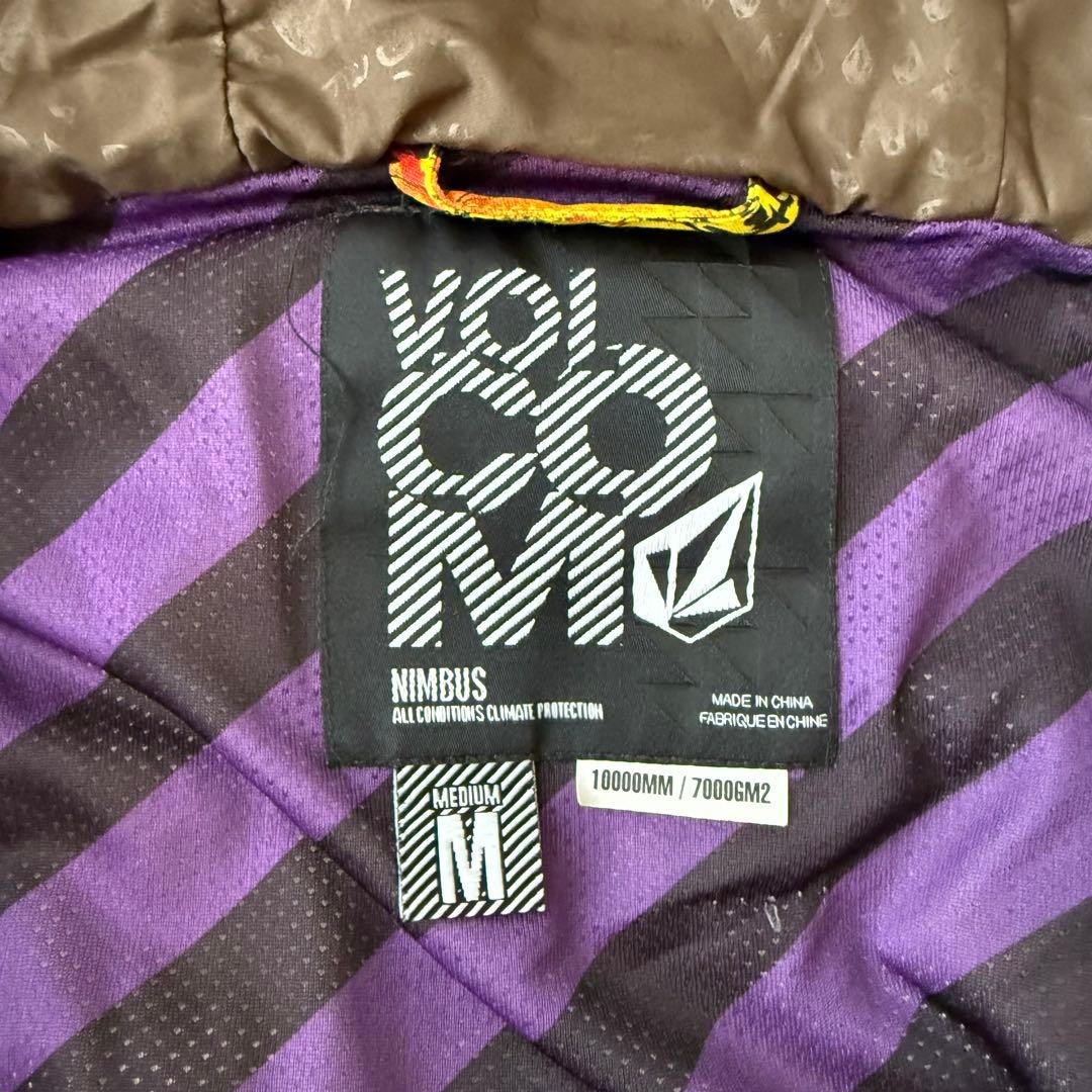 VOLCOM スノボウェアー(メンズ用) セットアップ 上下 総柄 Mサイズ