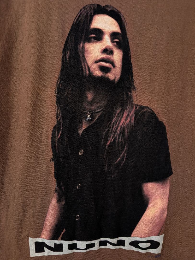 ヌーノベッテンコート NUNO BETTENCOURT Tシャツ Lサイズ