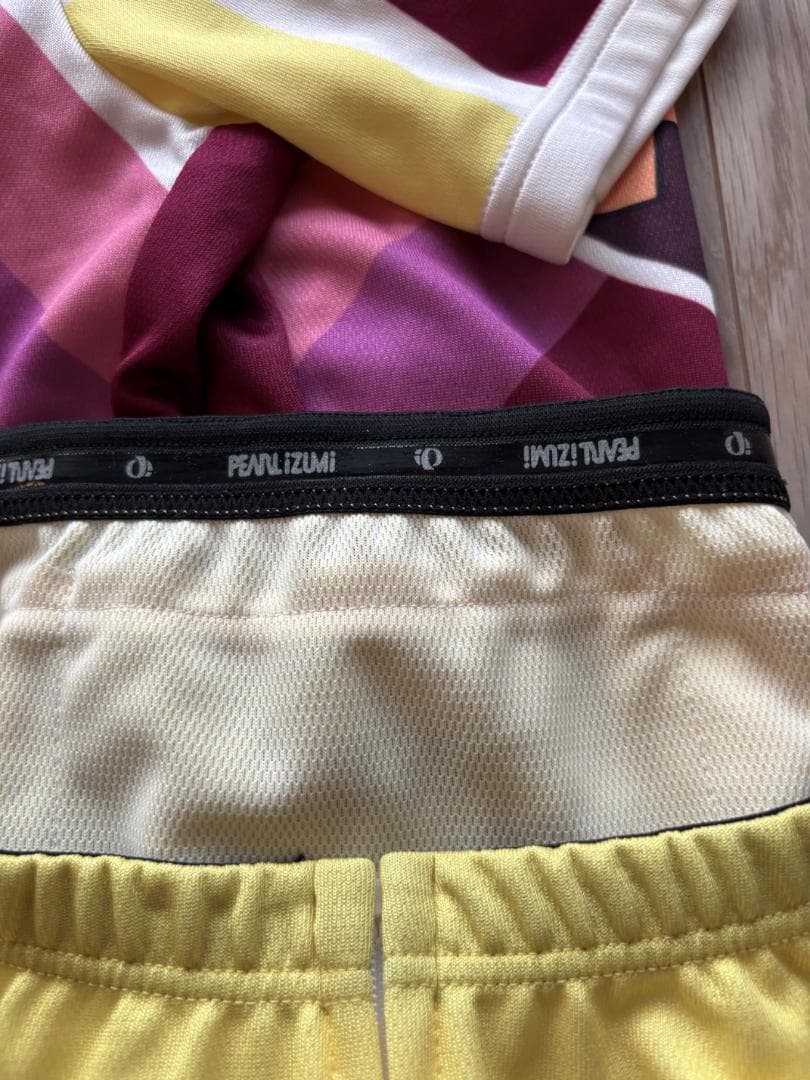 【美品】パールイズミ　パオパオビール　サイクルジャージ