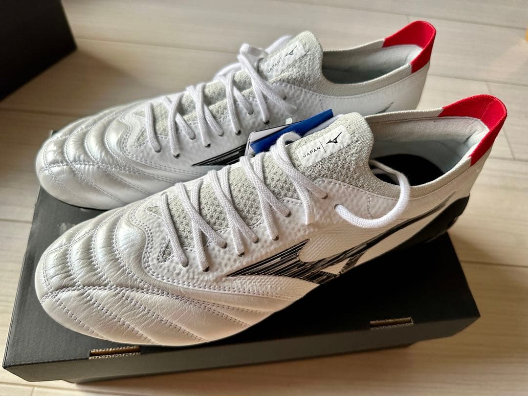 ミズノ　Morelia Neo 4 Beta JP270