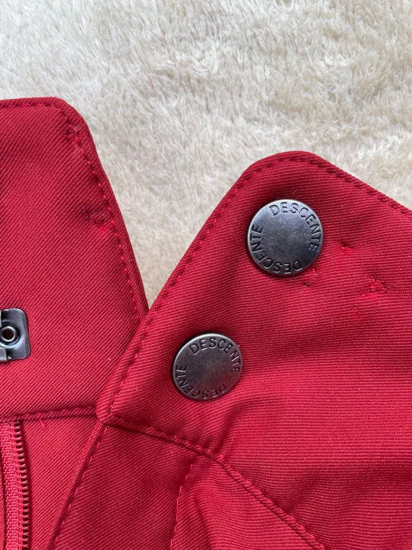 美品DESCENTEデサント スキーウェア上下 ホワイト/レッド Mサイズ
