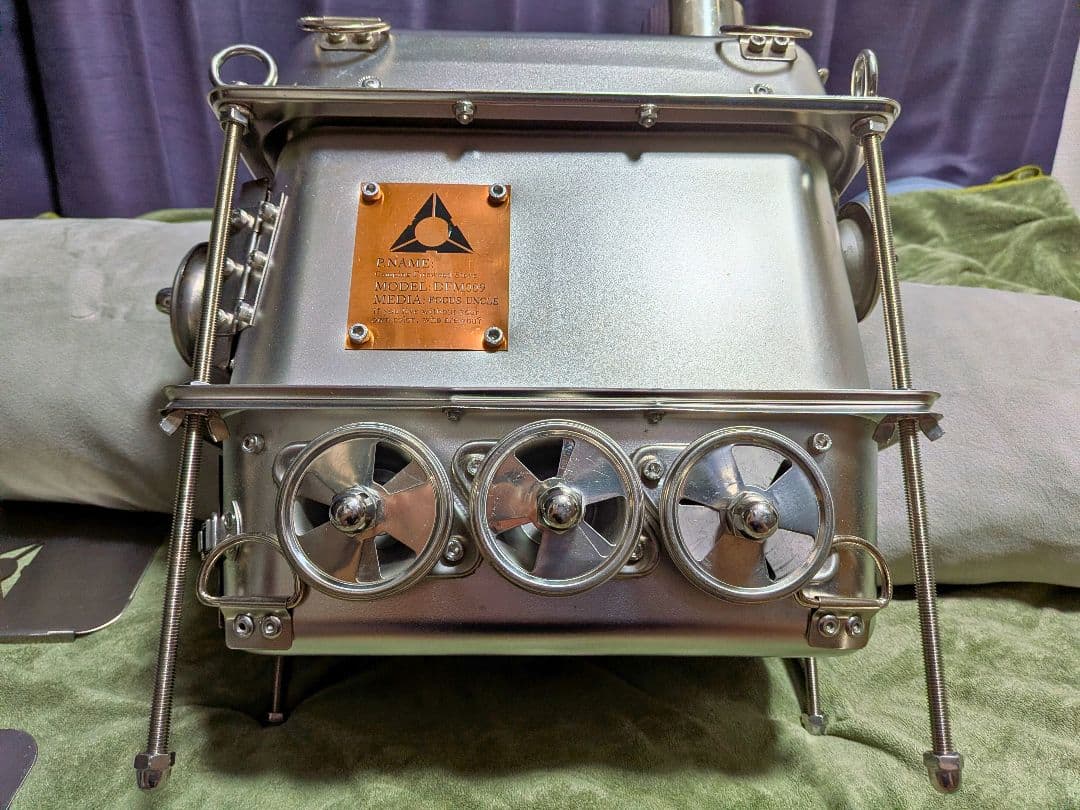 小型リュック薪ストーブ FOCUS UNCLE Rucksack Stove