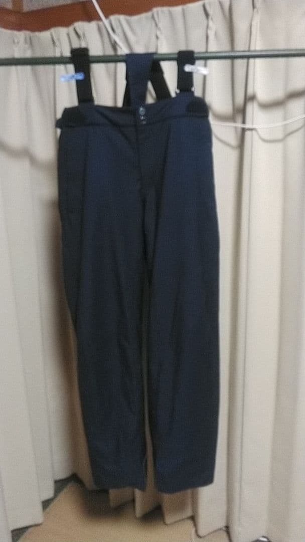 デサントの スキーパンツ サスペンダー付き　XO(3L相当)