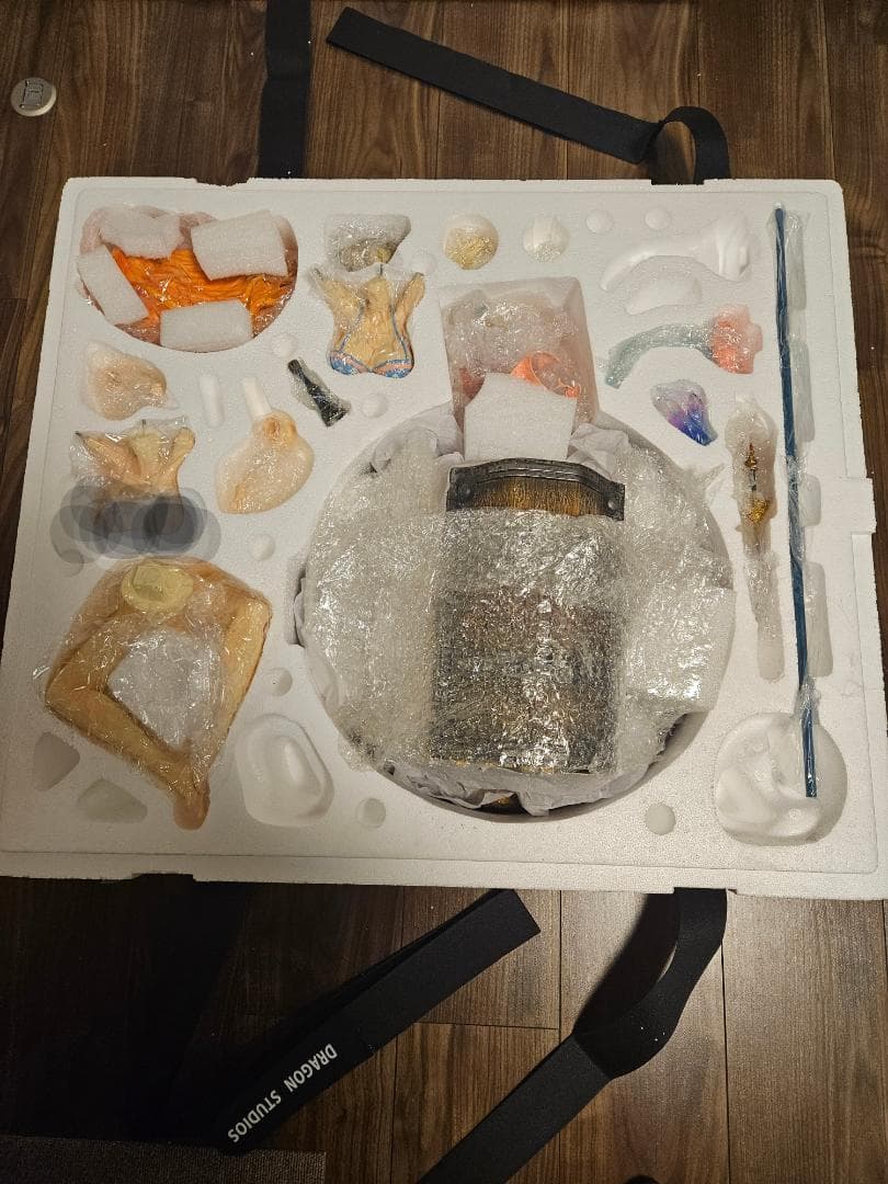 ワンピース 宝物とナミ DRAGON（龍）スタジオ限定品 スタチュー (EX版)