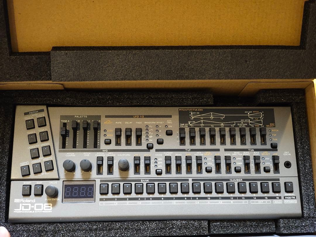 鍵盤楽器 roland jd-08