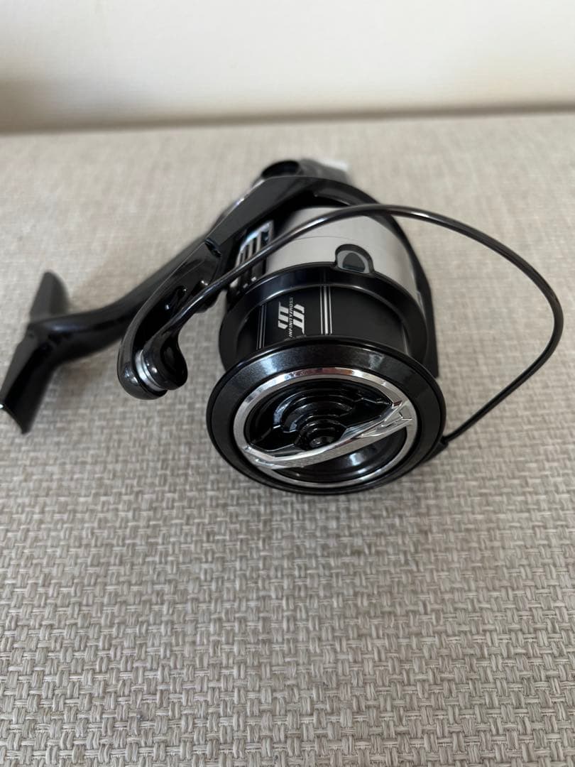 23ヴァンキッシュ4000MHG スピニングリール未使用新品