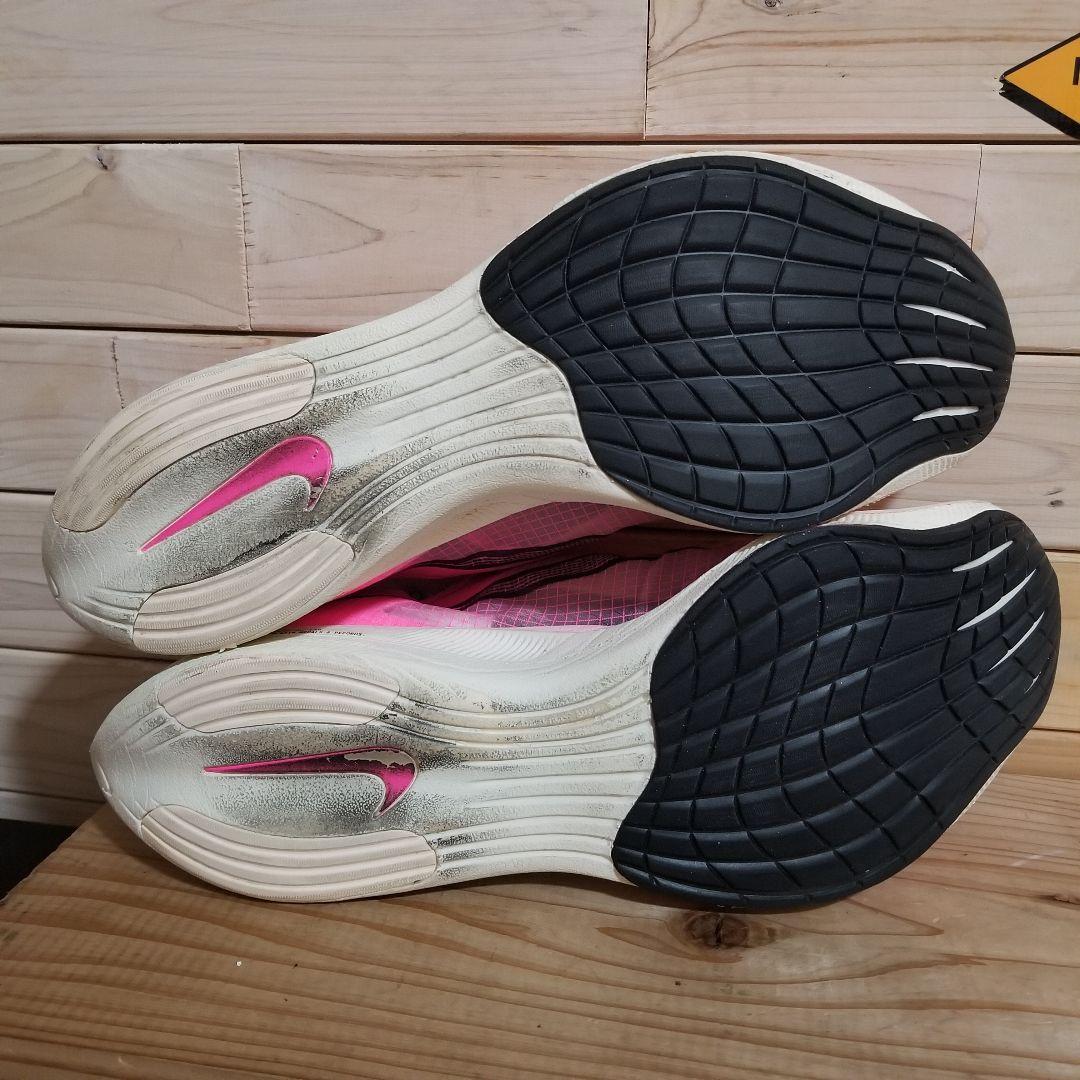 NIKE ZOOMX VAPORFLY NEXT% pink　ヴェイパーフライ