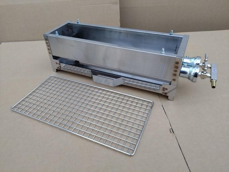 5日以内に発送します ★ 未使用品 ガス焼鳥機 焼き網付き 送料無料 海鮮魚介類