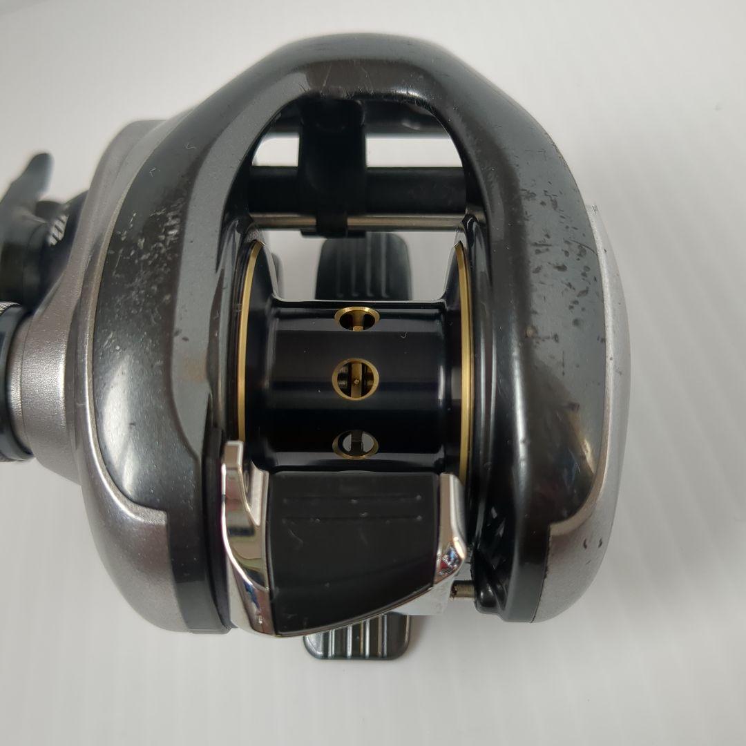 １３メタニウム　HG