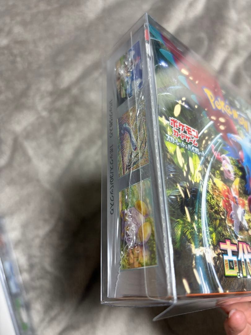 シュリンク付きポケカBOXまとめ売り！ハードケース付き　バラ売り不可