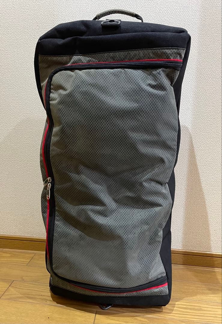 SWIX スウィックス　クラムシェルローラー　キャリーギアバック　　キャスター付