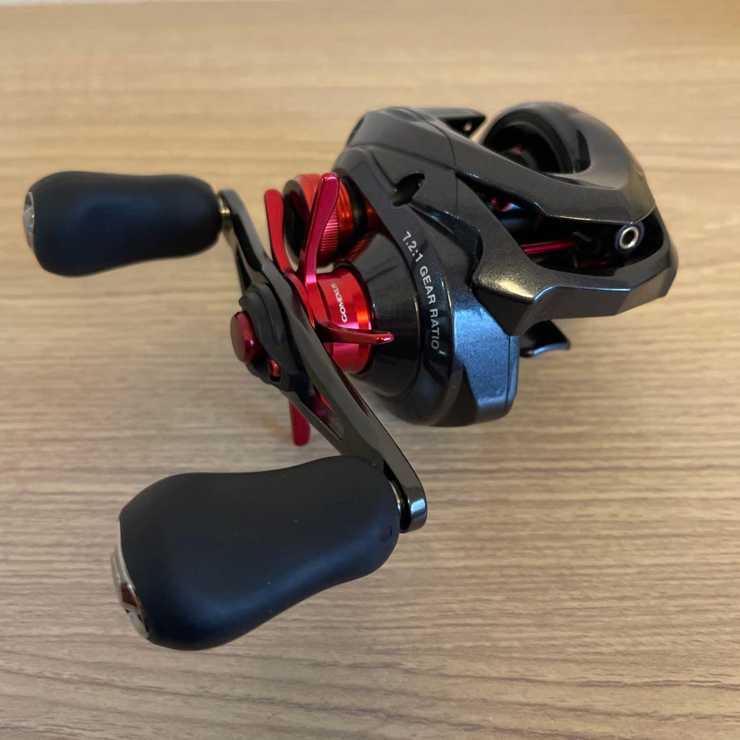 カシータスMGL100HG　ベイトリール　SLX　スコーピオン　メタニウム