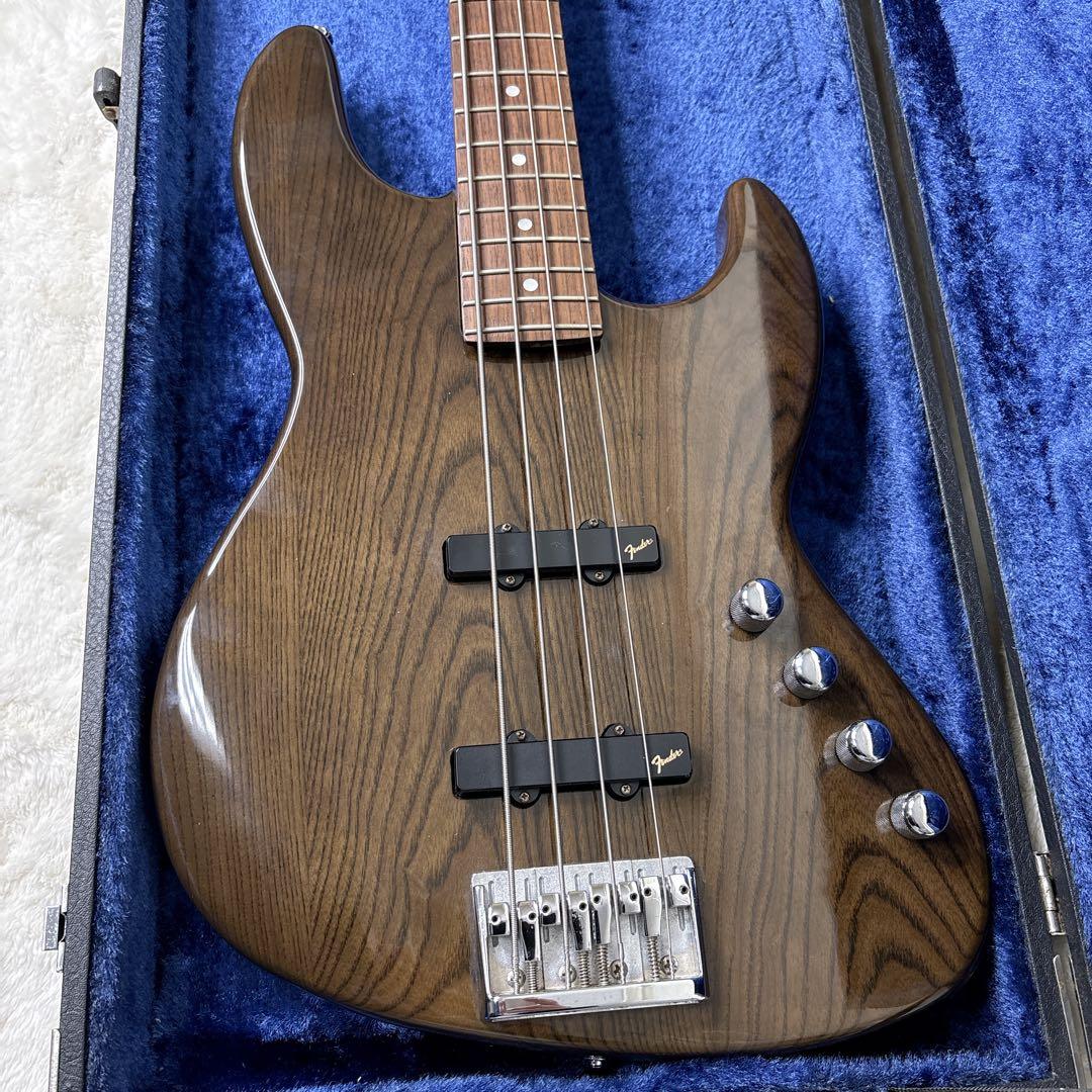 1990年製 フェンダージャパン　JBR-800 MOD