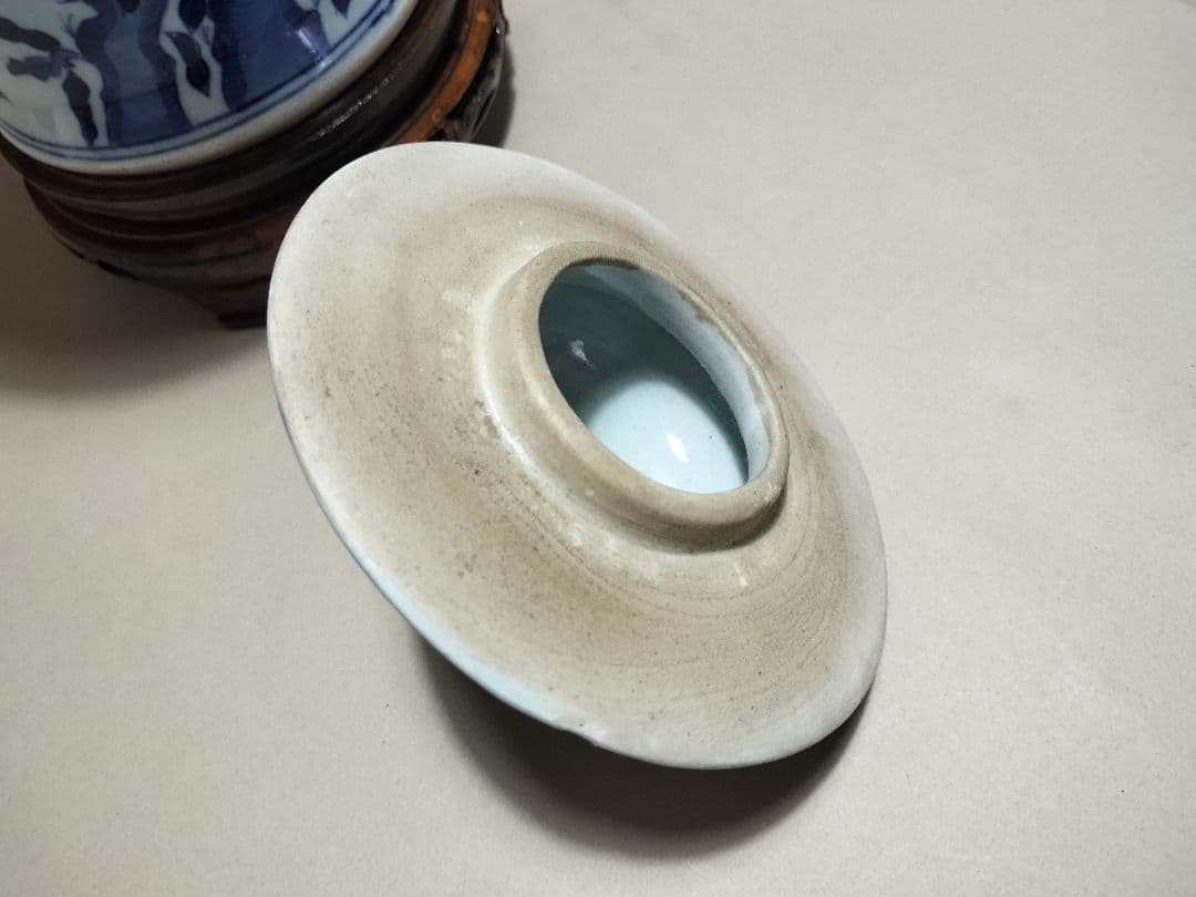 中国雑貨 蓋付き壺 成化年 飾り壺 花器 茶入 陶器 染付 青花