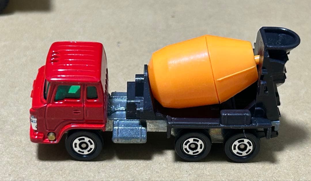 訳あり 日本製 トミカ ギフトセット 建設車シリーズ