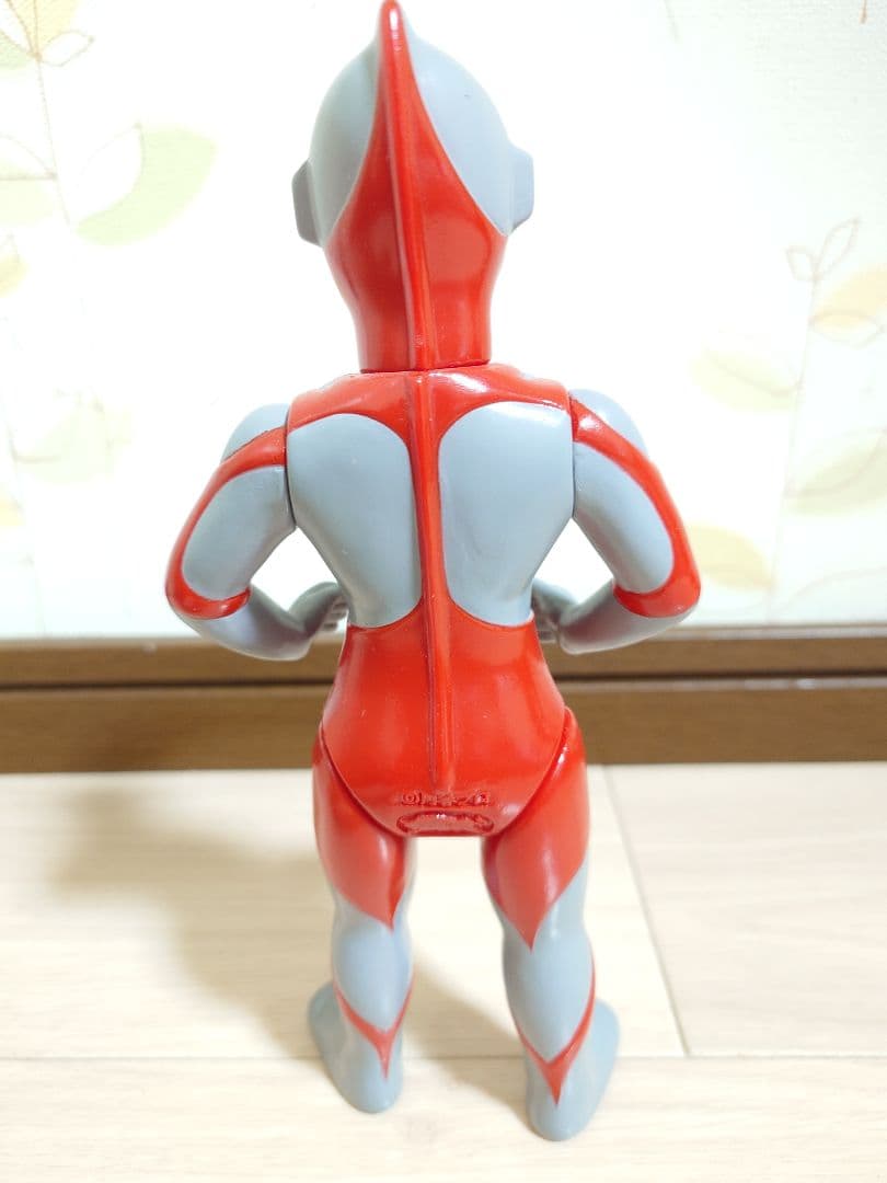 ブルマァク　ウルトラマン　レトログレー