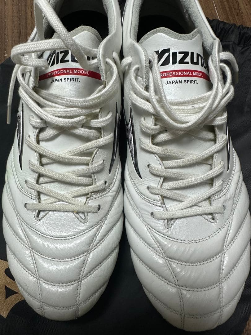 美品 28cm モレリアネオ4 JAPANMIX ホワイト サッカー スパイク