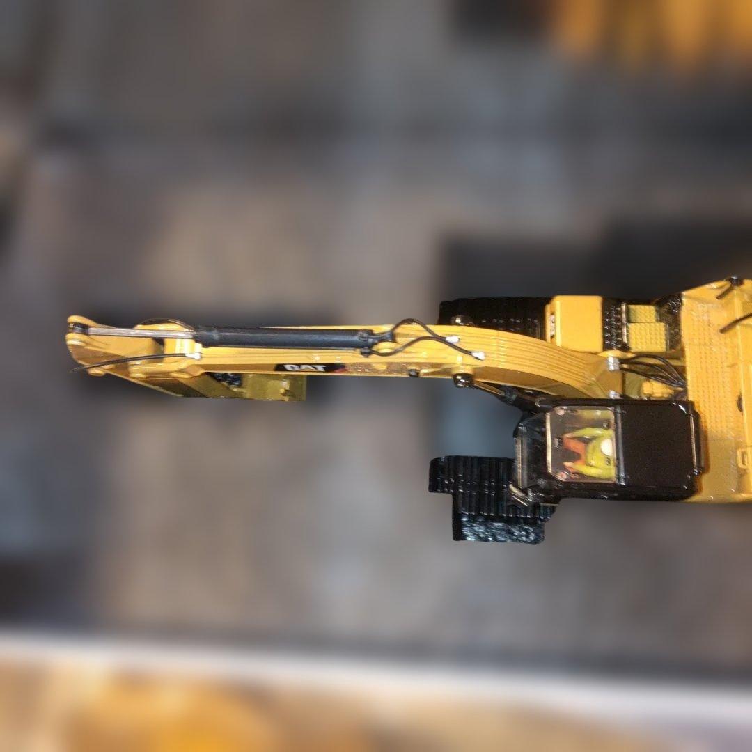 キャタピラー建機CAT 320 Hydraulic Excavator 1/50