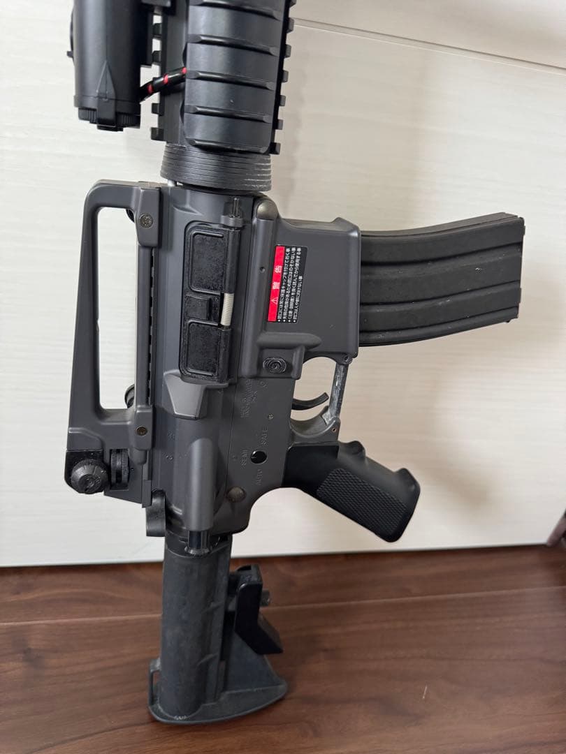 ぽ*ー様 【ジャンク】M4A1 RISバージョン　電動ガン　フォアグリップ付き