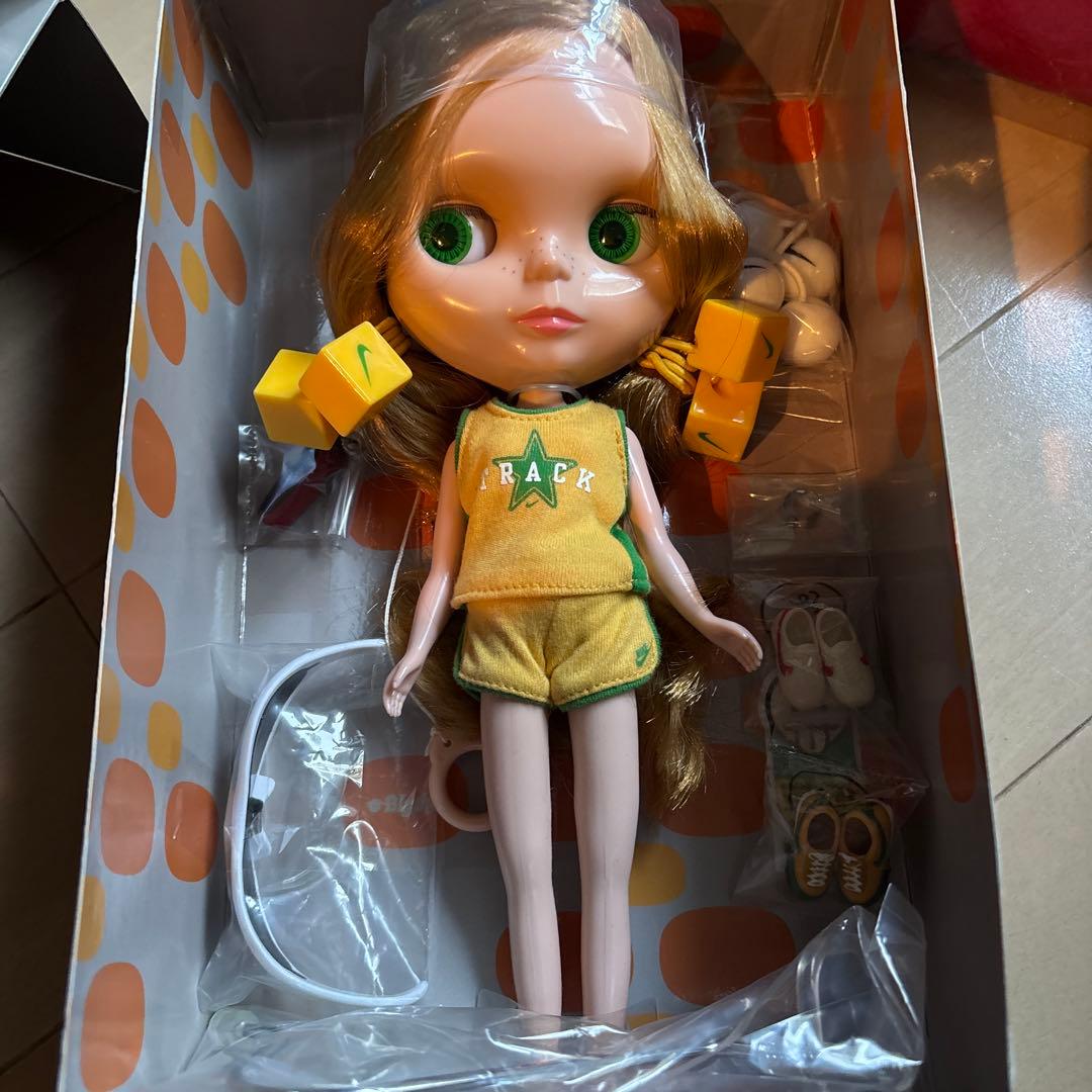 ブライス☆コートニーテズバイナイキ　NIKE　新品未使用