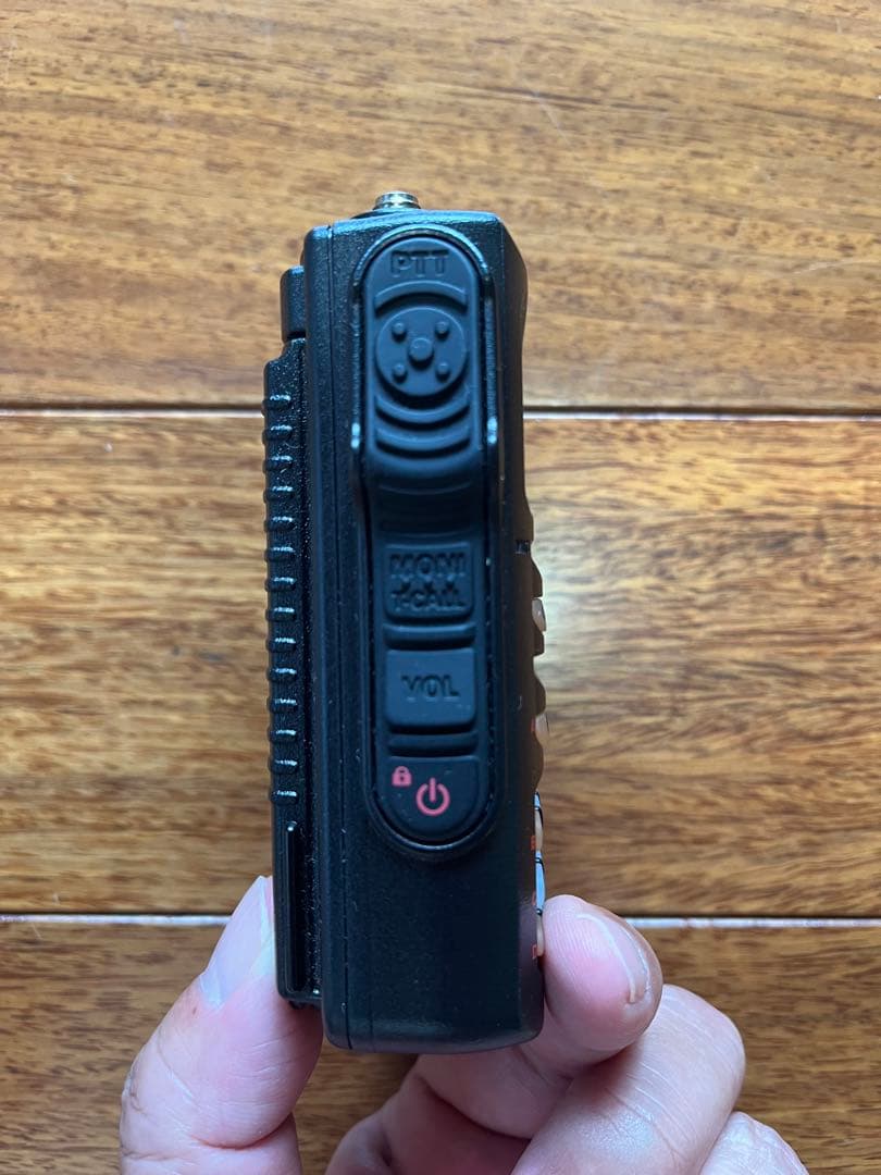 八重洲 FT-70D アマチュア無線機