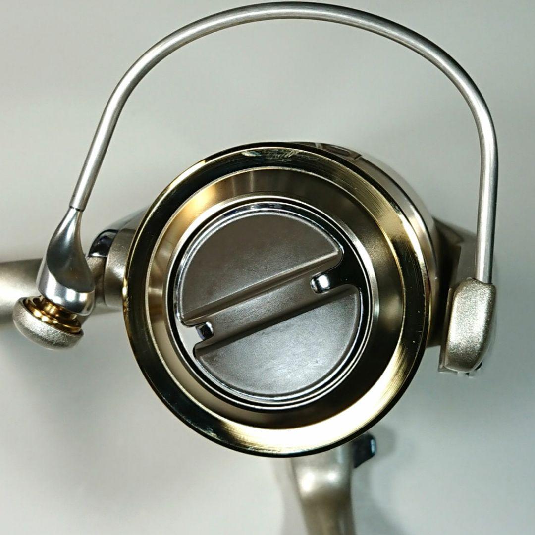 新品 未使用 ダイワ エンブレム−X 3000C　EMBLEM−X