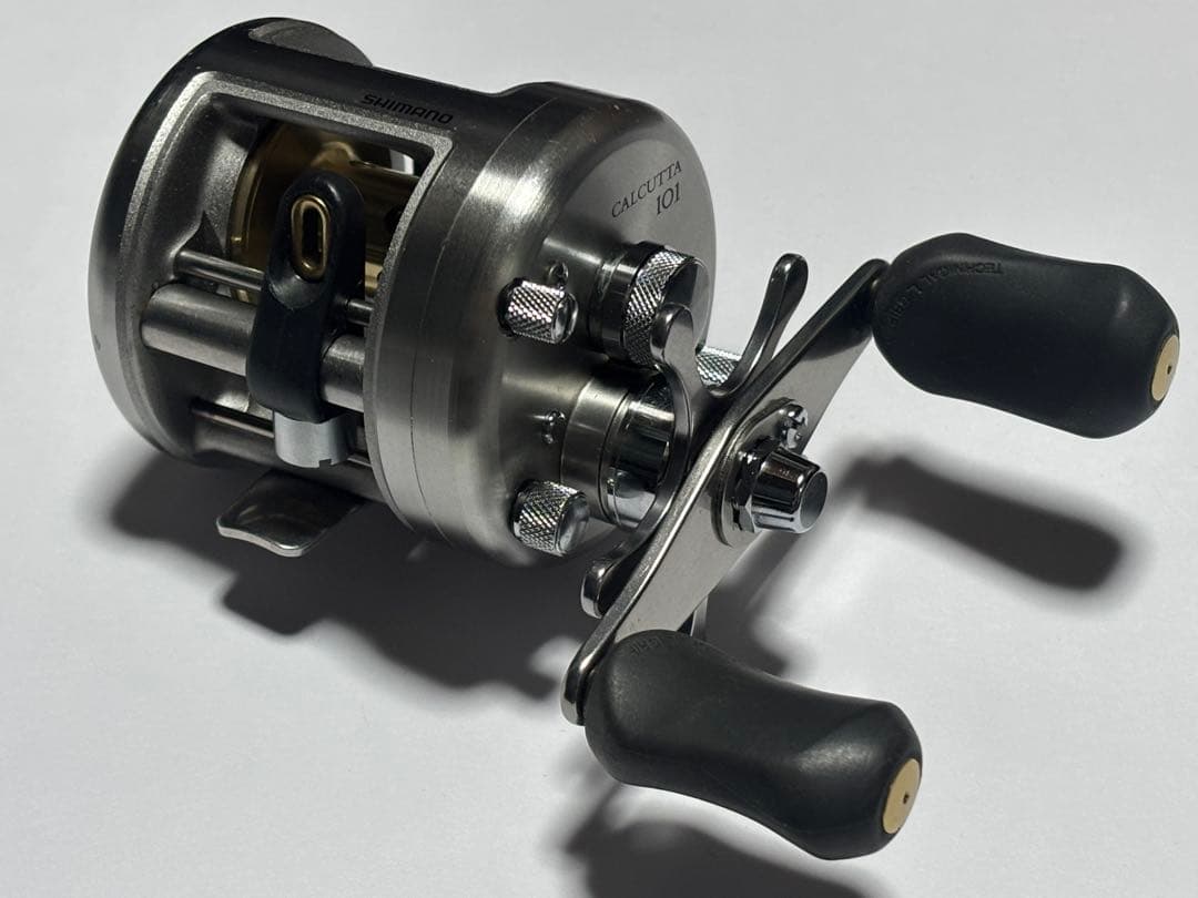 05 CALCUTTA 101 ベイトリール　中古