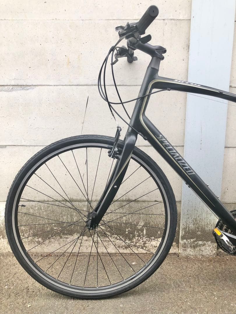 【1点傷だが極美品】スペシャライズド　シラス　24速　クロスバイク　CT570