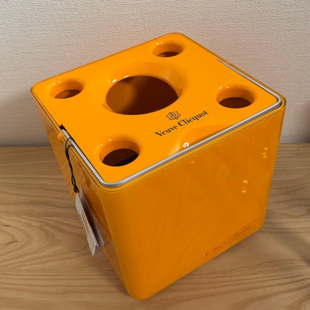 ★限定 ヴーヴクリコ　アイスクーラー•グラスセット　Veuve Clicquot