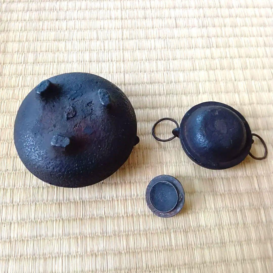 骨董品 茶釜 茶道具 唐獅子 香炉 火鉢 霰文様 置物 レトロ 鉄製 鉄器