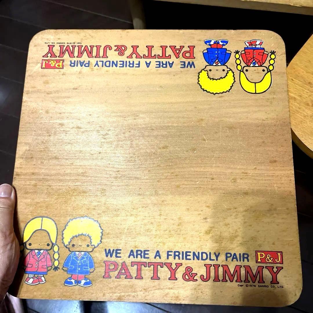 サンリオレトロ パティ&ジミー 木製 チェアー テーブル 貯金箱