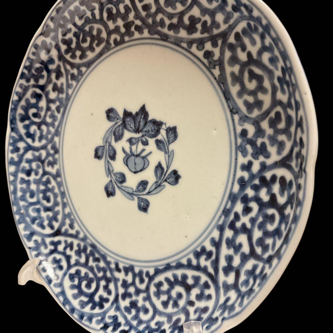 骨董品 アンティーク 蛸唐草 古伊万里 皿 丸皿 染付け 藍色 伊万里 渦福銘