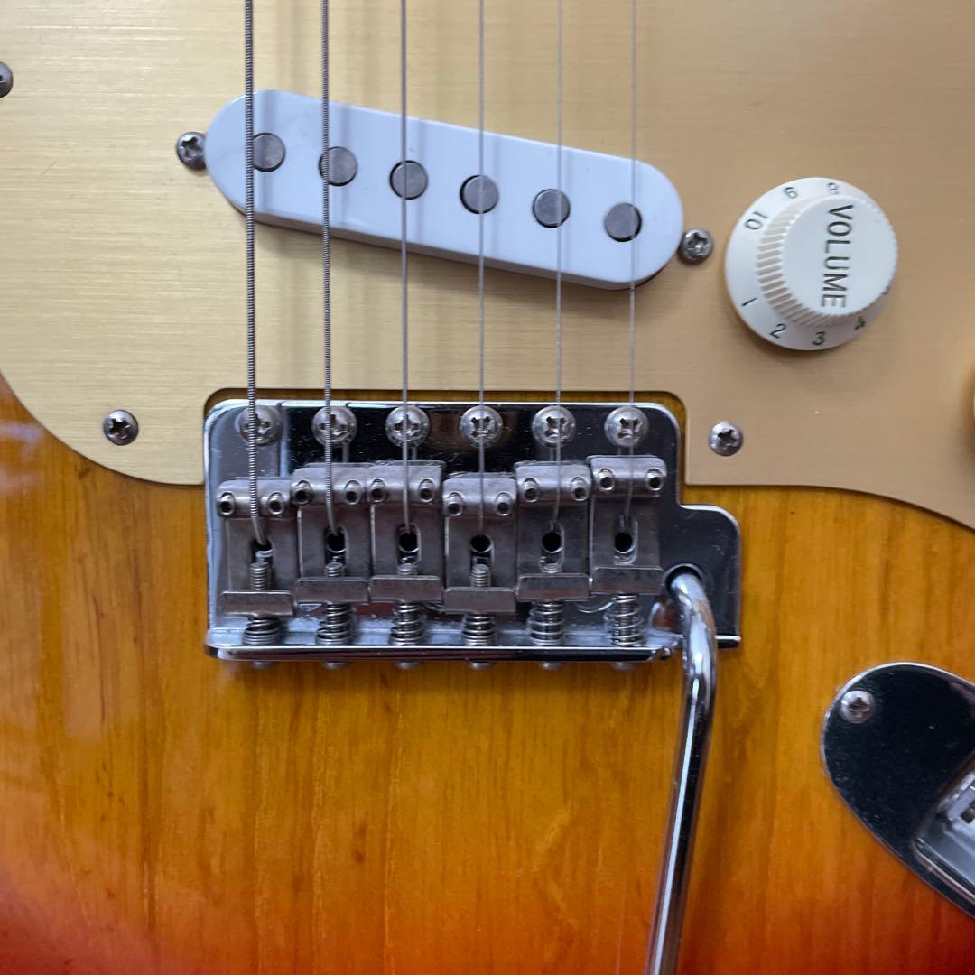 FERNANDES LOVE D kenモデル