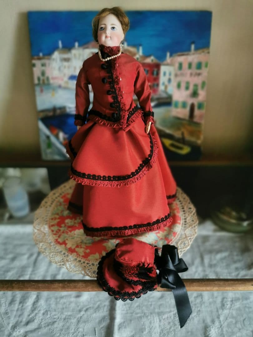 アンティーク ゴーチェ フレンチファッションビスクドール 赤と黒のドレス ２号