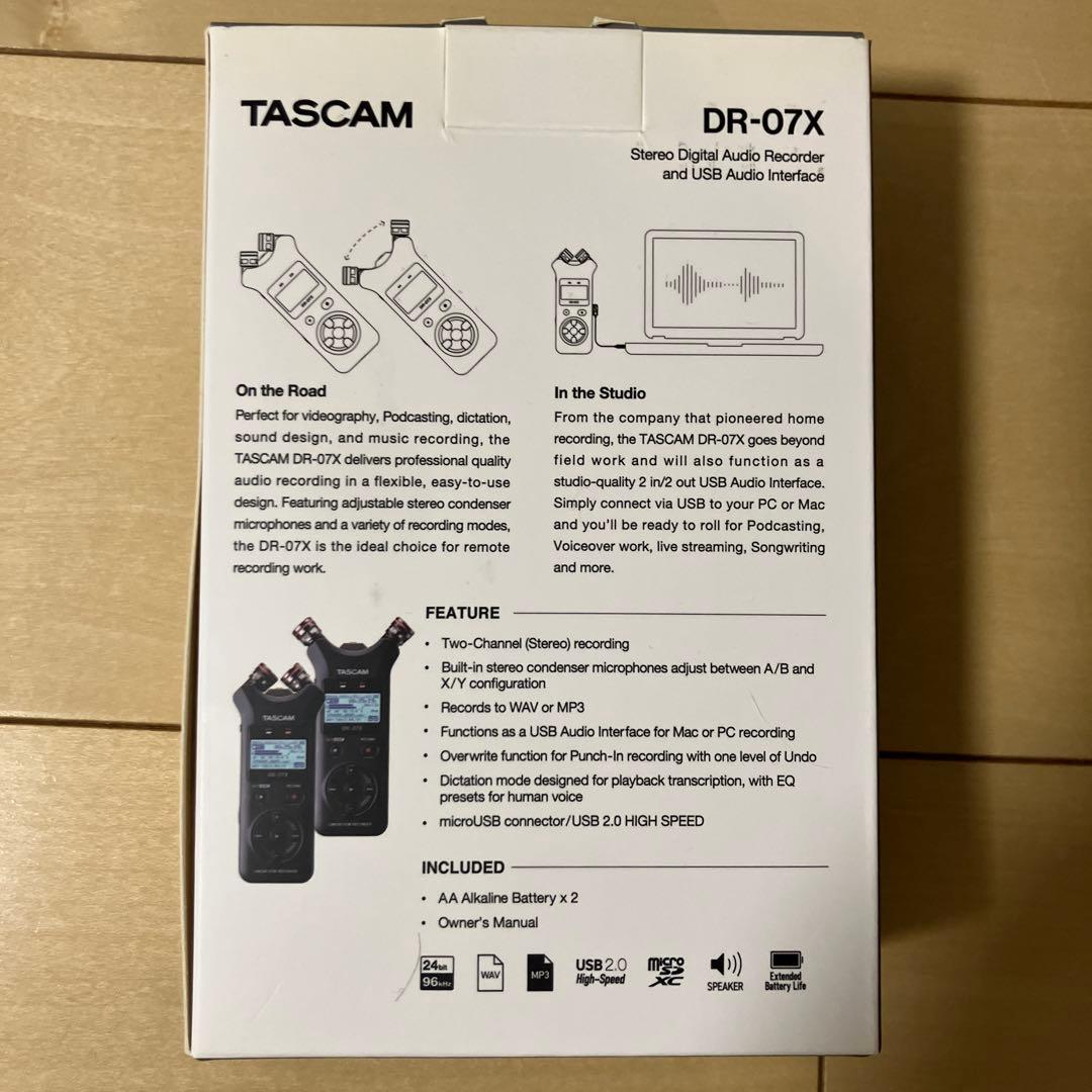 TASCAM DR-07X 三脚、コード付