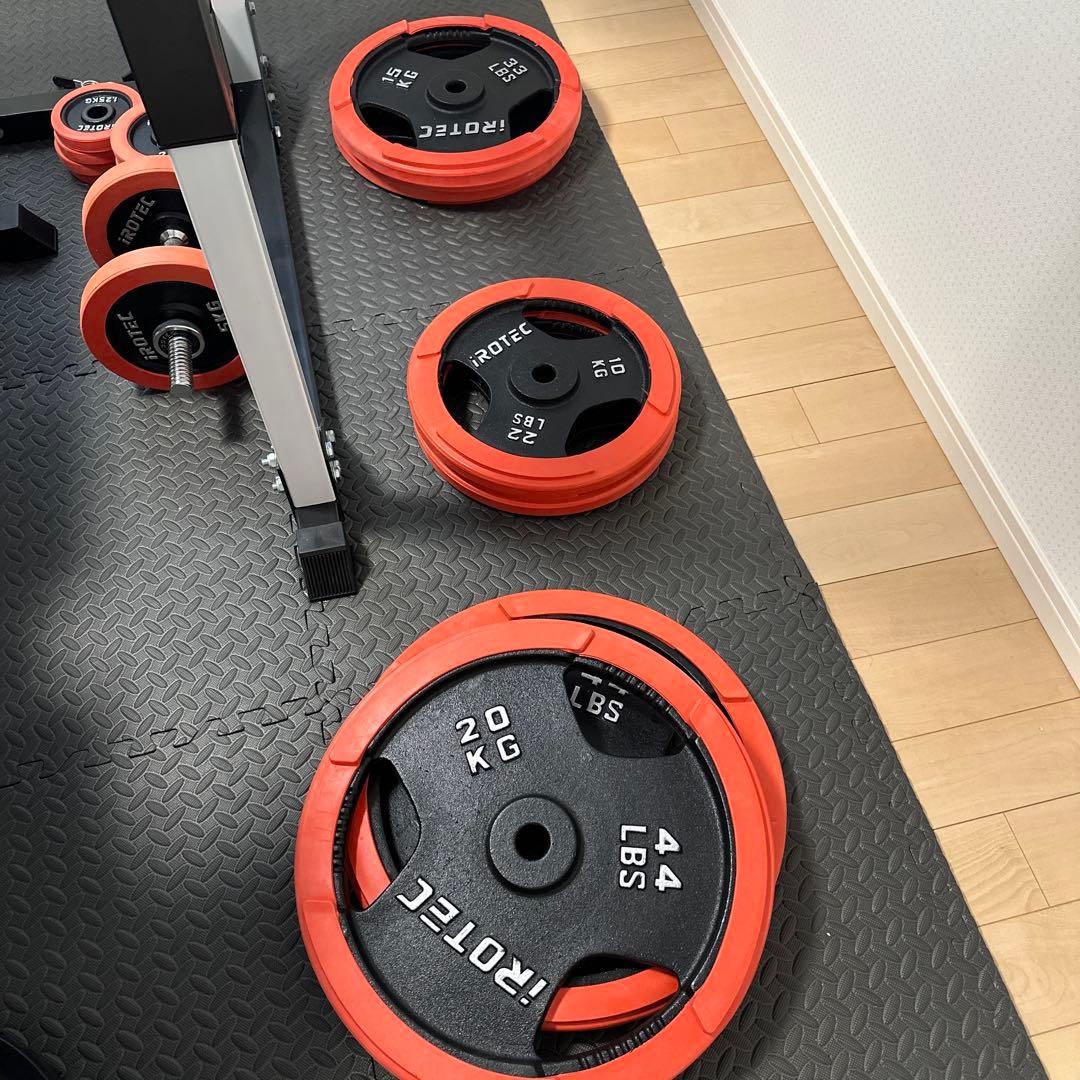 （tikou_senya様購入確約済み）IROTEC(アイロテック)マスキュラー