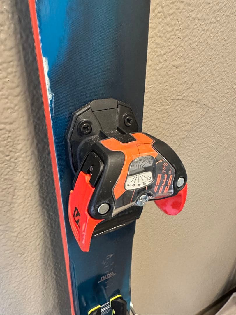 スキー Atomic Vantage 90cti