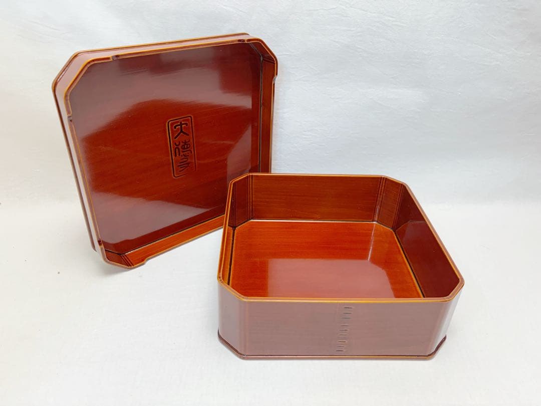 未使用 懐石道具 聡春作 飛騨春慶塗 大徳寺 縁高重箱 五客揃 刻印有 元箱