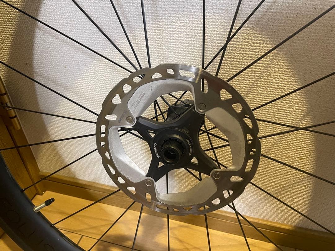 アイオロス　プロ51 ディスクブレーキホイールセット