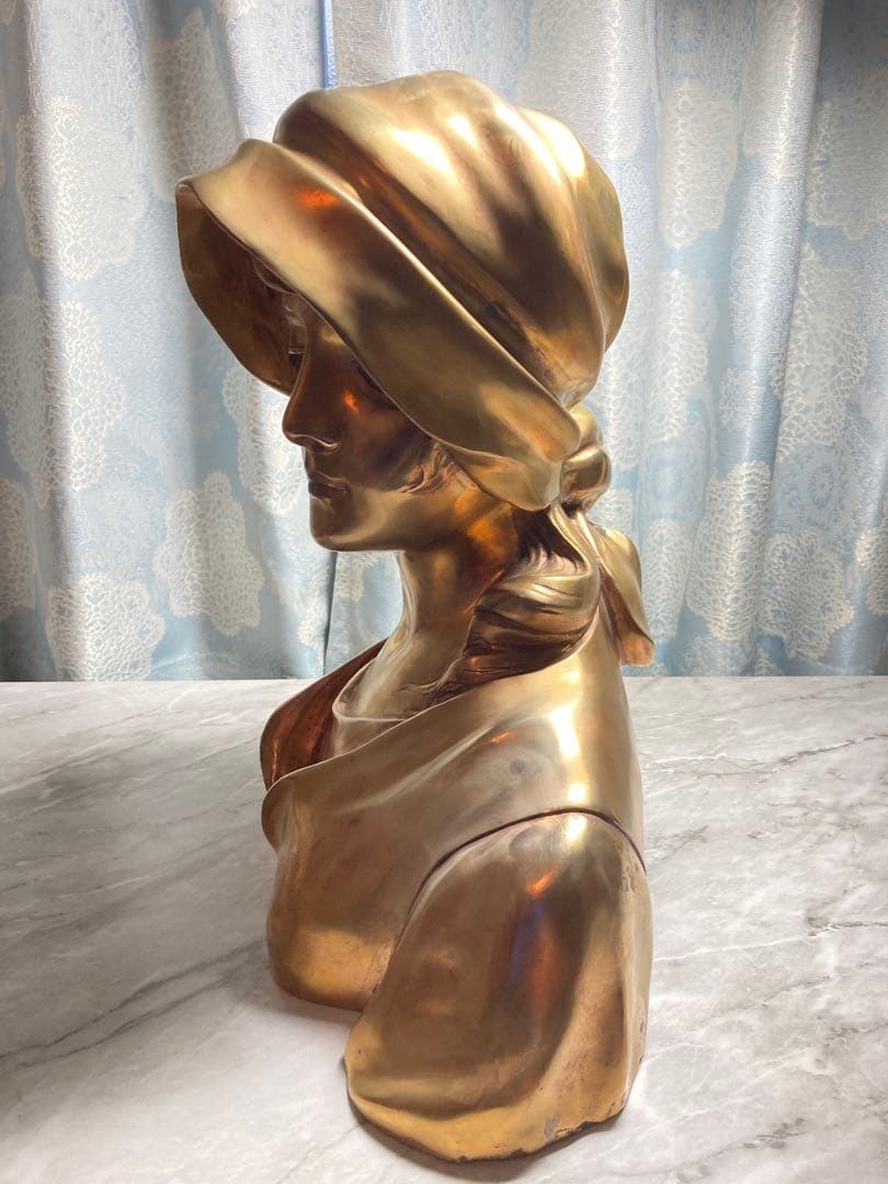 A.GORI　 真鍮製　女性胸像