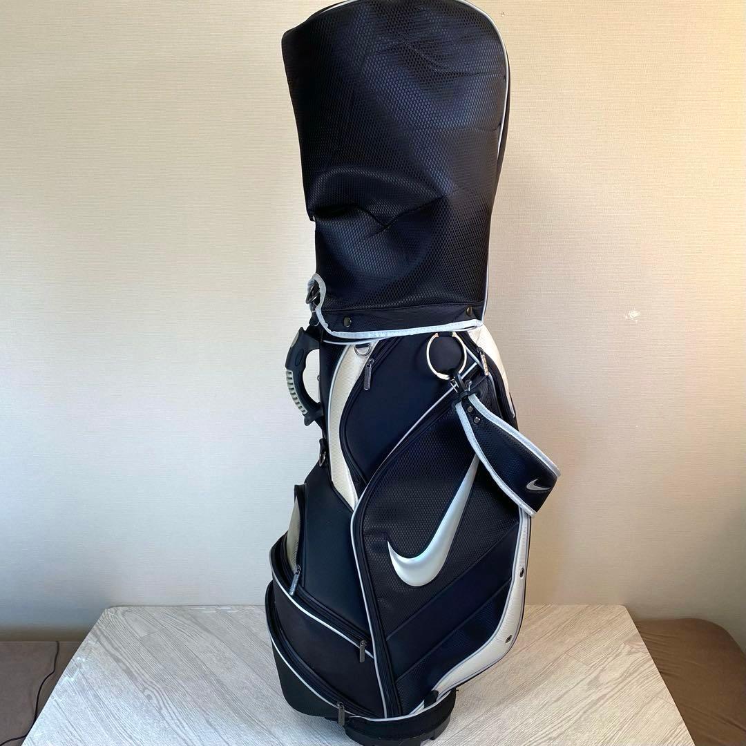 NIKE ナイキ　キャディバッグ　黒　白　ゴルフバック