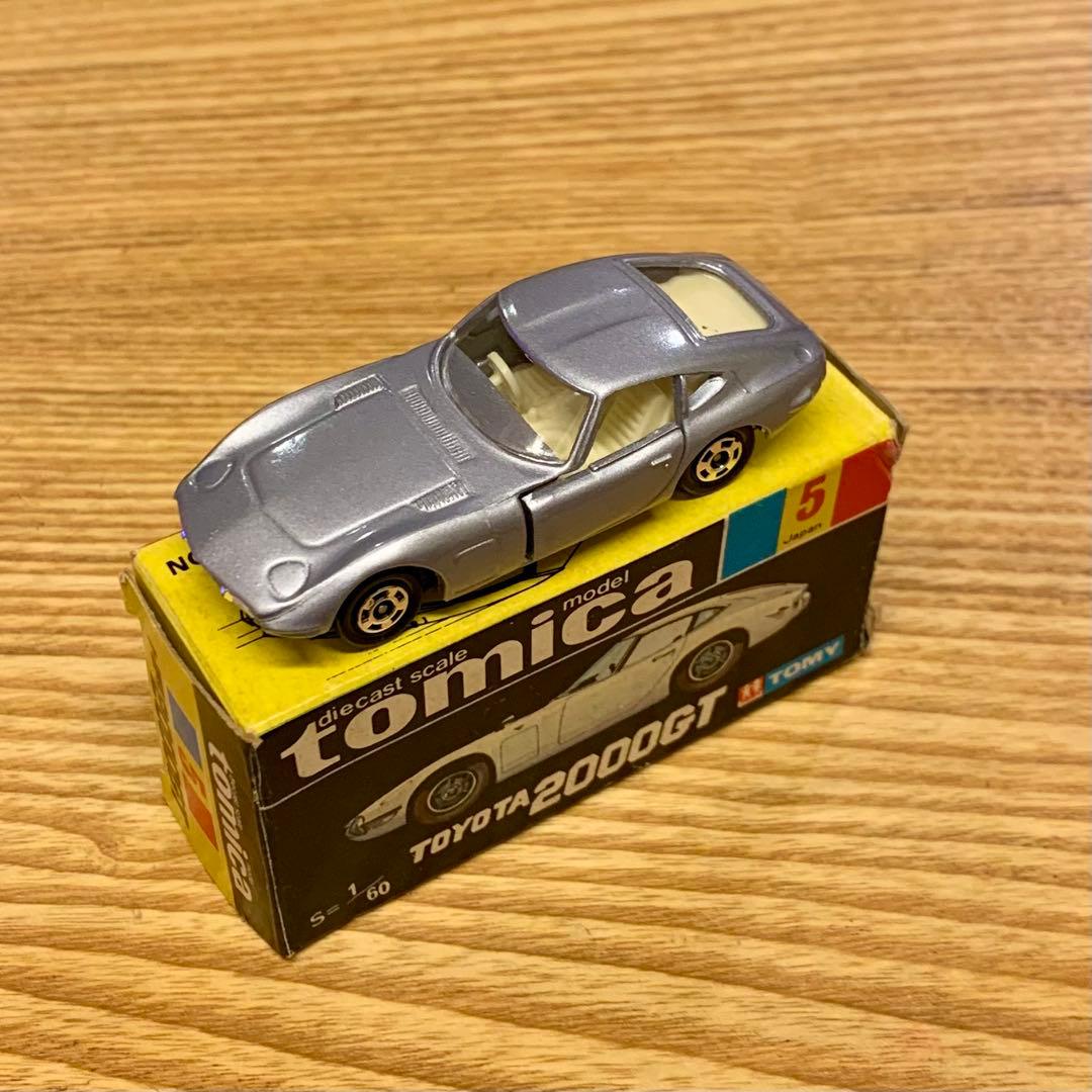 トミカ トヨタ TOYOTA 2000GT ちょっと待ってね ♪
