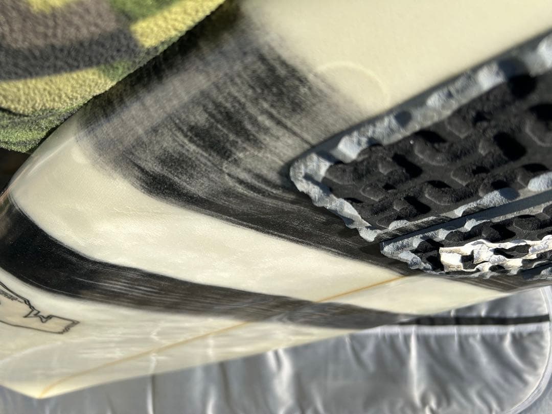 発送可　MITSU サーフボード