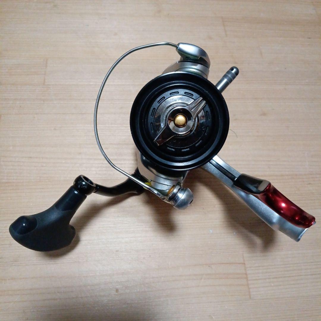 人気ブランド　シマノ　ラリッサ　レバーブレーキリール　3000番