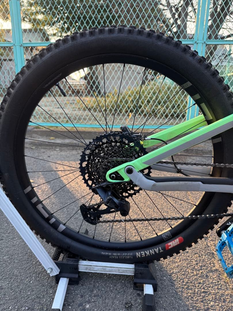 Canyon （キャニオン）Torque CF7 27.5