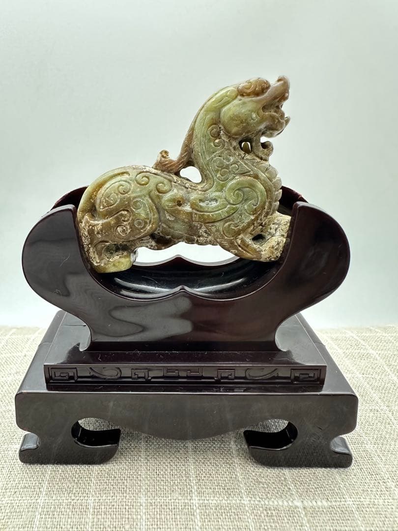 【中国古美術】紅山文化 古墳の物 旧蔵 置物 古玉 （麒麟）收藏品